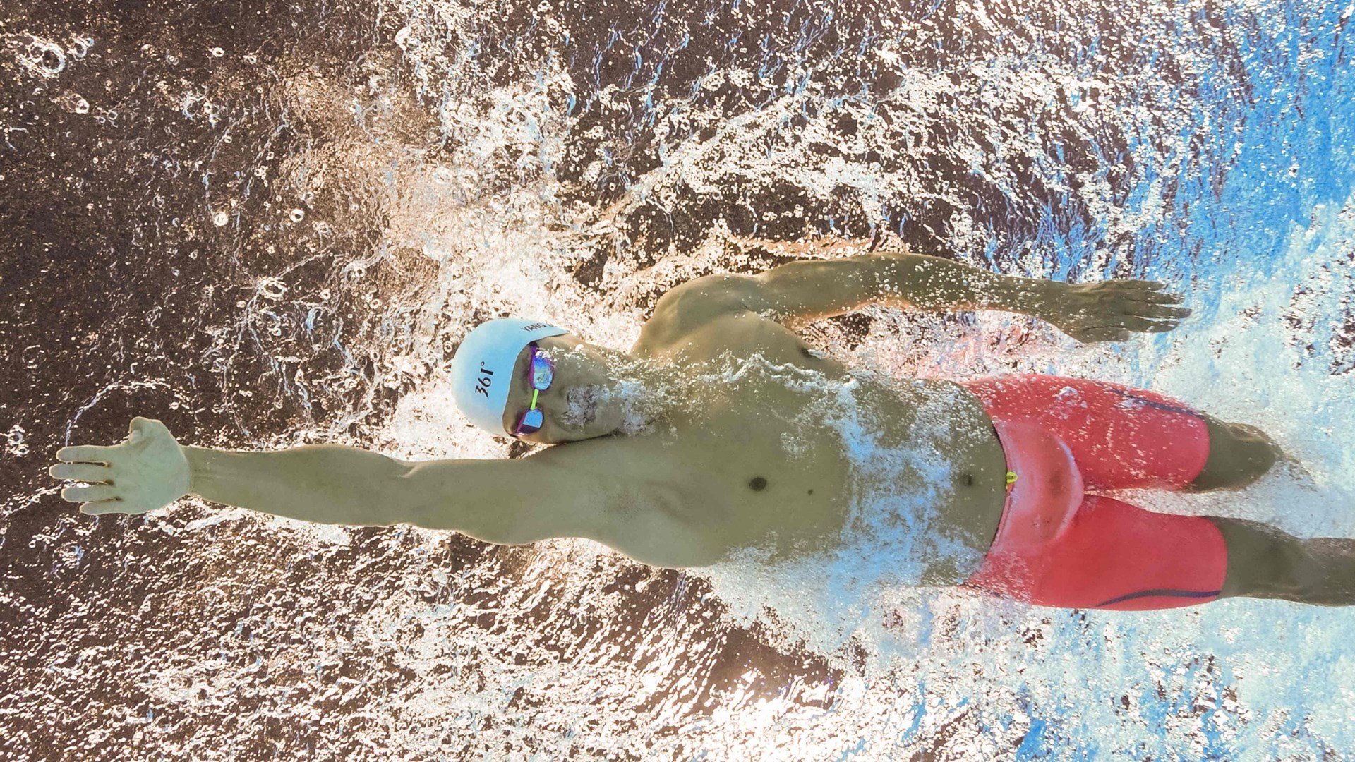 庆典现场：歌舞欢腾，共庆70年辉煌，庆祝70周年表演舞蹈